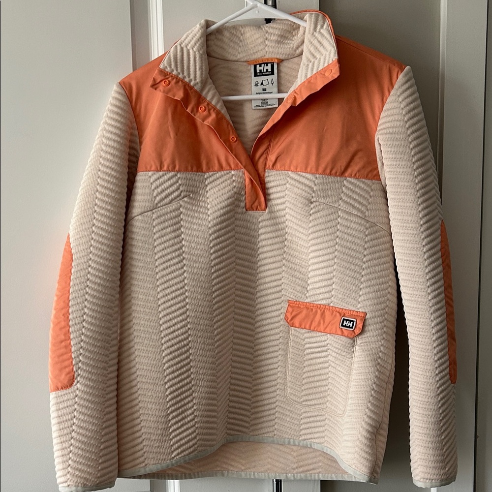 Helly Hansen Cream Quilted Pullover with Coral Pocket Flap